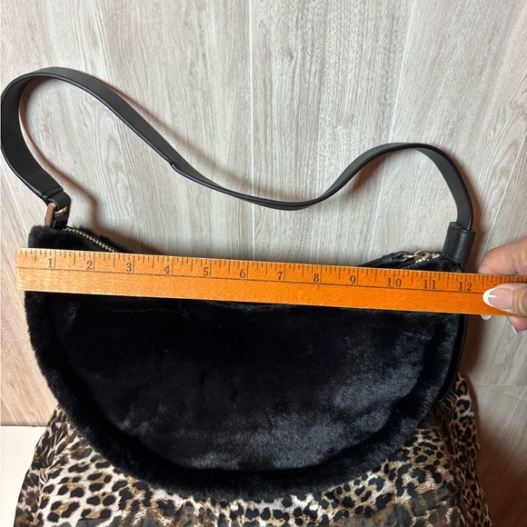 Kate Spade Smile Crescent Elegant Black Faux Fur Shoulder Bag - Picture 4 of 8
